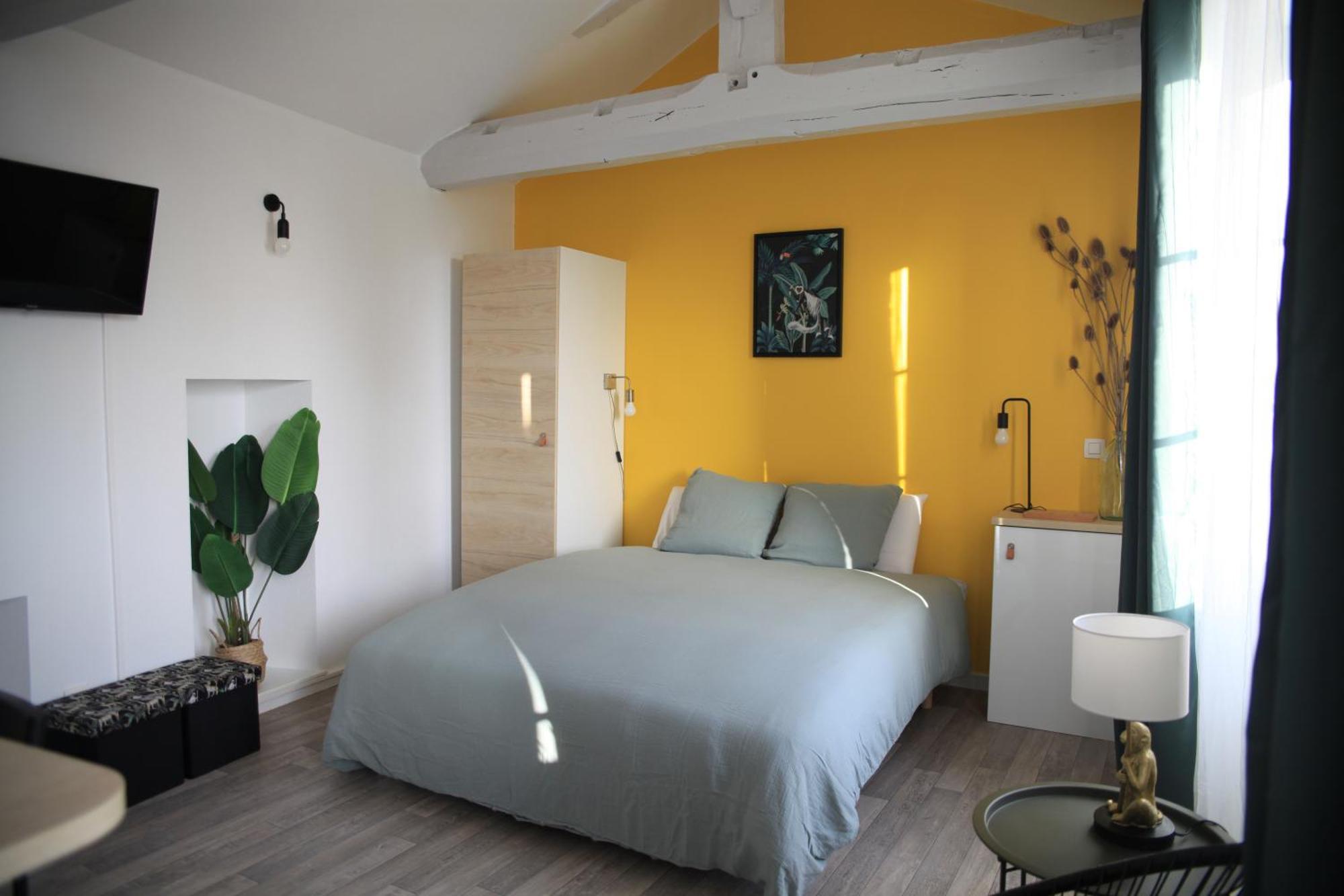 Superbe Jungle Coeur Du Centre-ville Apartment Gannat